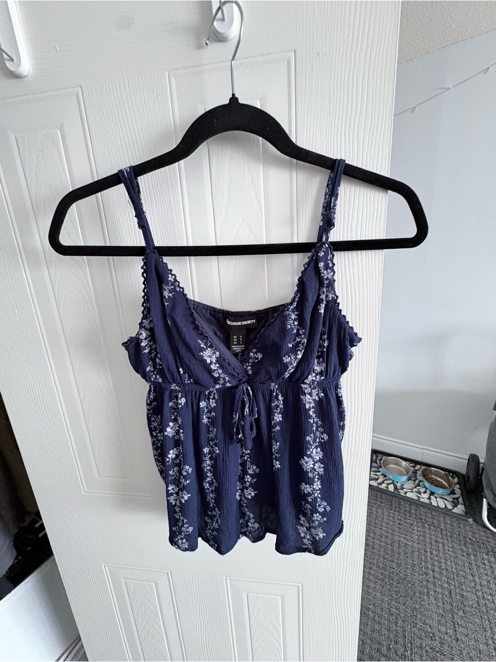 Streetwear Society Navy Floral Tie-Front Camisole